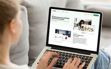 Ilustrasi koneksi Akulaku PayLater via E-commerce Plugin